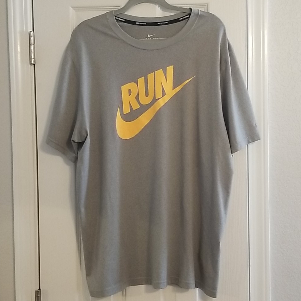 XL Men's Nike Dri-Fit